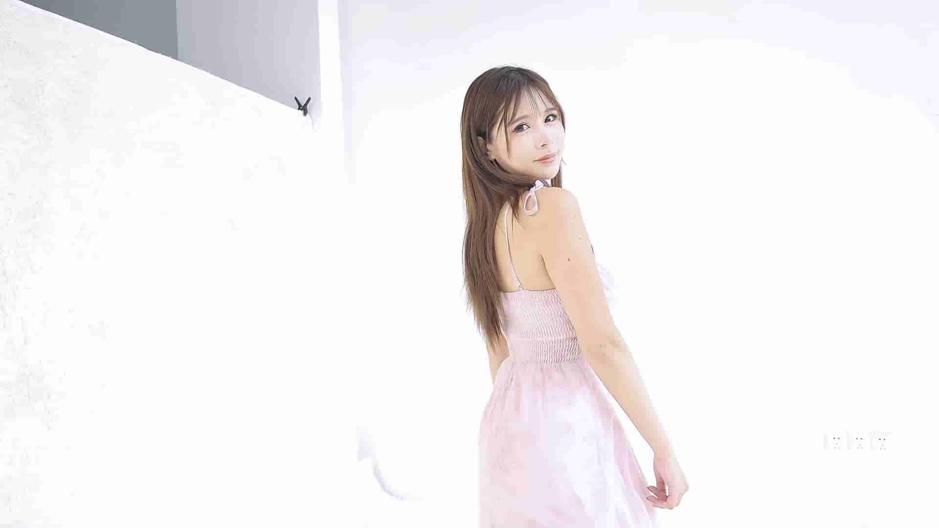 fell-in-love-with-coser-16-16ros_compressed.jpg